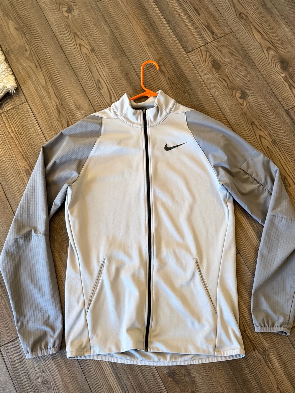 Nike Men’s Light Gray Full-Zip Training Jacket medium tall